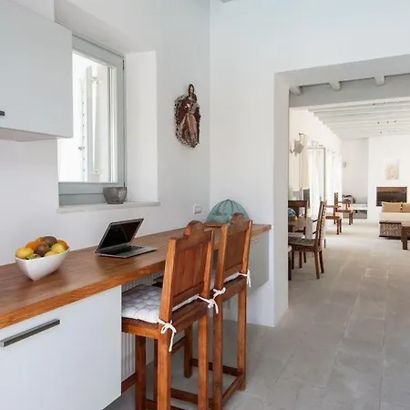 Paros Sleeps 13 Pool Air Con Wifi Villa *