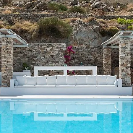 Paros Sleeps 13 Pool Air Con Wifi * Parikia (Paros)