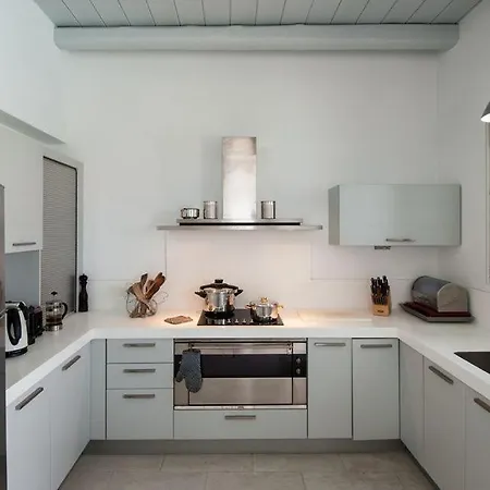 Paros Sleeps 13 Pool Air Con Wifi * Parikia (Paros)